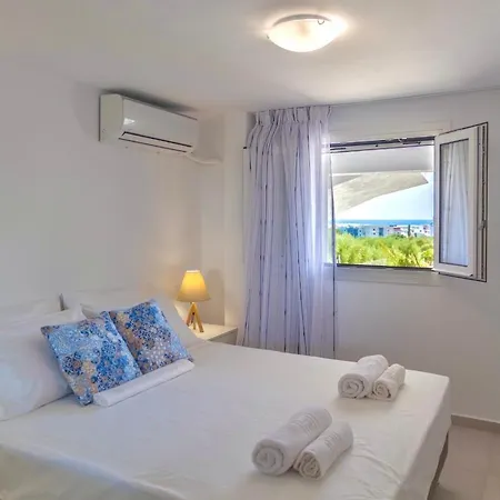 Izabela With Private Pools *