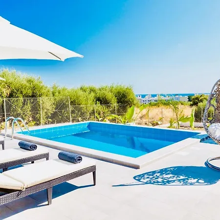 Izabela With Private Pools *