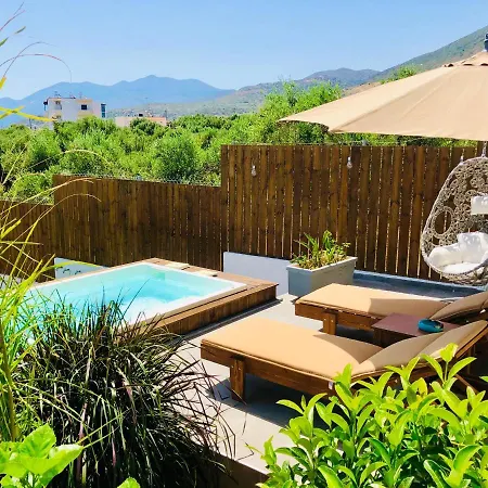 아파트 Izabela With Private Pools *