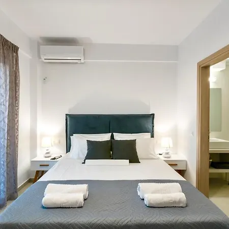 Izabela With Private Pools Apartment Limenas Chersonisou
