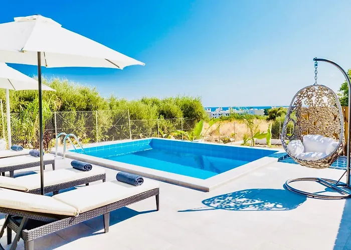 Izabela With Private Pools *